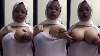 Skandal Jilbab Putih Tobrut Sange