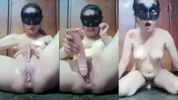 Silvia Chan Hot Omek Dildo